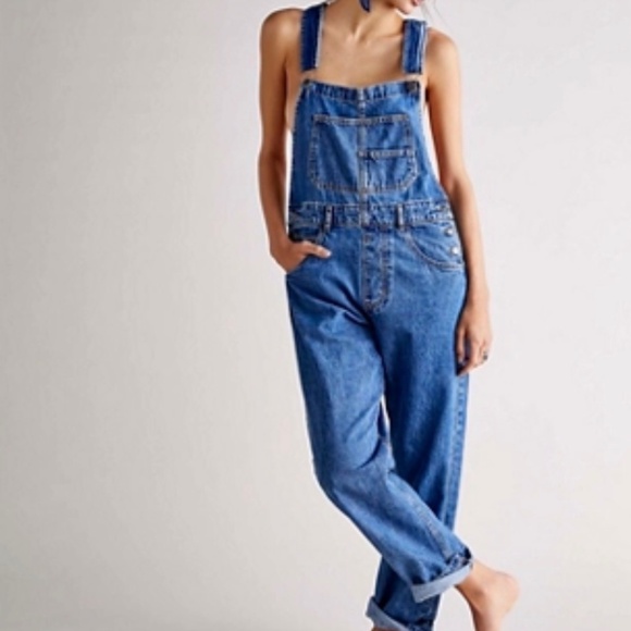 Free People Denim - Free people doggy overalls